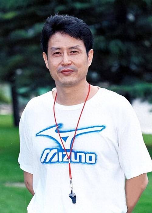 陈忠和下课内幕:权力斗争还是另有隐情?