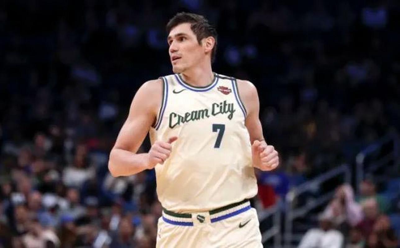 伊利亚索瓦在NBA是什么水平？他的职业生涯表现如何？