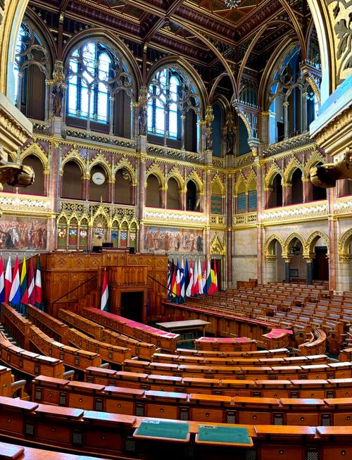 欧洲议会总部在哪个城市?带你了解欧洲议会办公地点