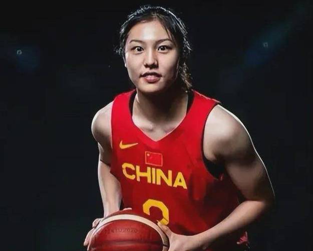 中国女篮10号是谁？张茹在亚洲杯中的闪耀时刻！