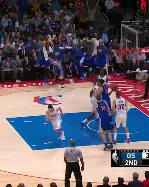 揭秘:库里晃倒保罗的那场比赛!