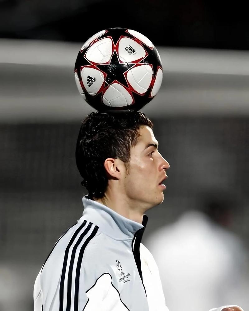 C罗是哪个球队的球员?带你了解C罗的球队生涯