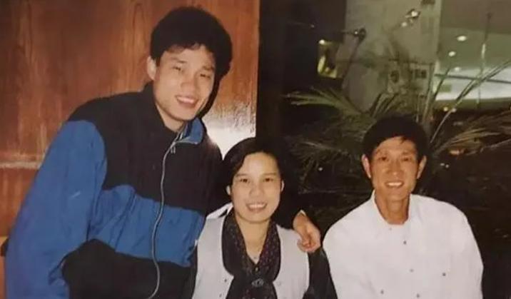 李玮峰和范志毅谁是你的梦之队中卫？实力深度分析！