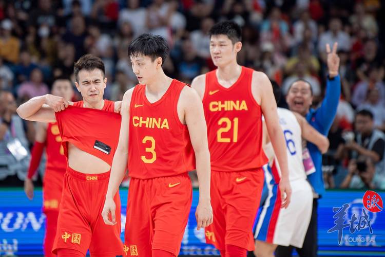 中国男篮战胜过巴西吗？看看历届比赛的精彩对决！