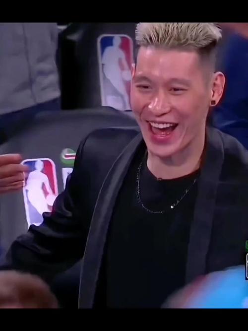 林书豪在哪支球队?回顾林书豪的篮球生涯和球队历程