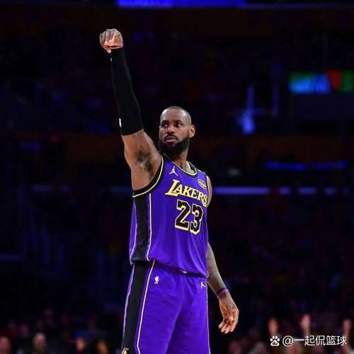 你知道詹姆斯现在属于哪支NBA球队吗？答案就在这里！