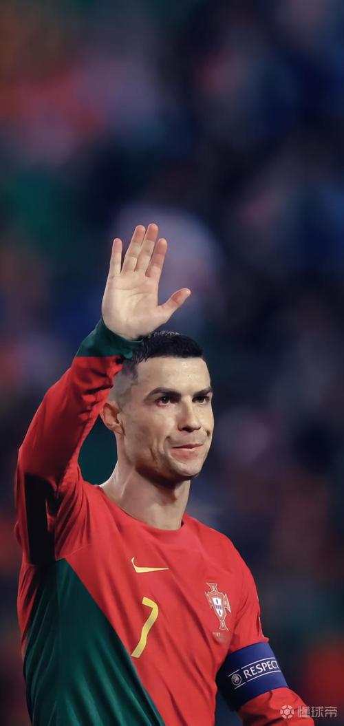 C罗是哪个国家的球员？揭秘C罗的国家队和俱乐部生涯