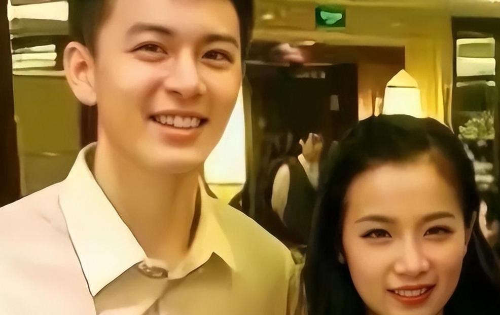杨鸣妻子唐佳良的真实职业是什么？背后故事大揭秘