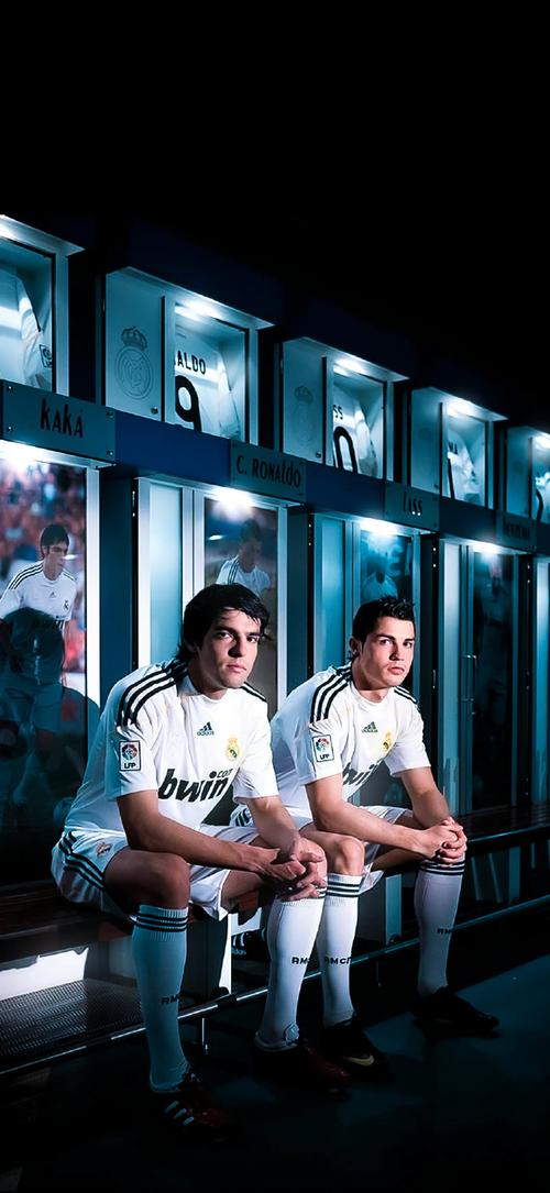 揭秘卡卡和C罗：友谊长存，爱情是谣言吗？