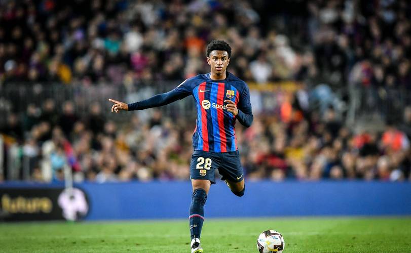 尤文图斯为何忍痛割爱？坎塞洛转会内幕大揭秘