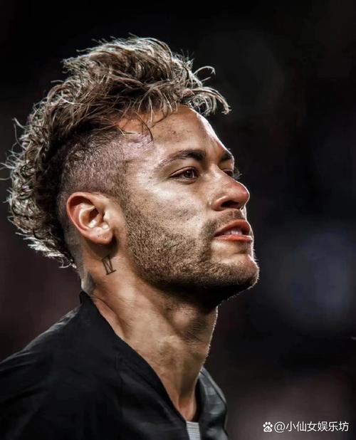 足球巨星内马尔:他都穿过哪些号码的球衣?