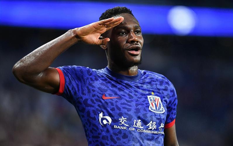 想了解马克莱莱?先来看看他职业生涯的主力位置!