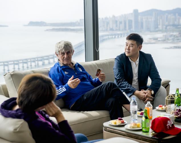 “神奇教练”米卢蒂诺维奇的国籍是哪里？一起来看看！