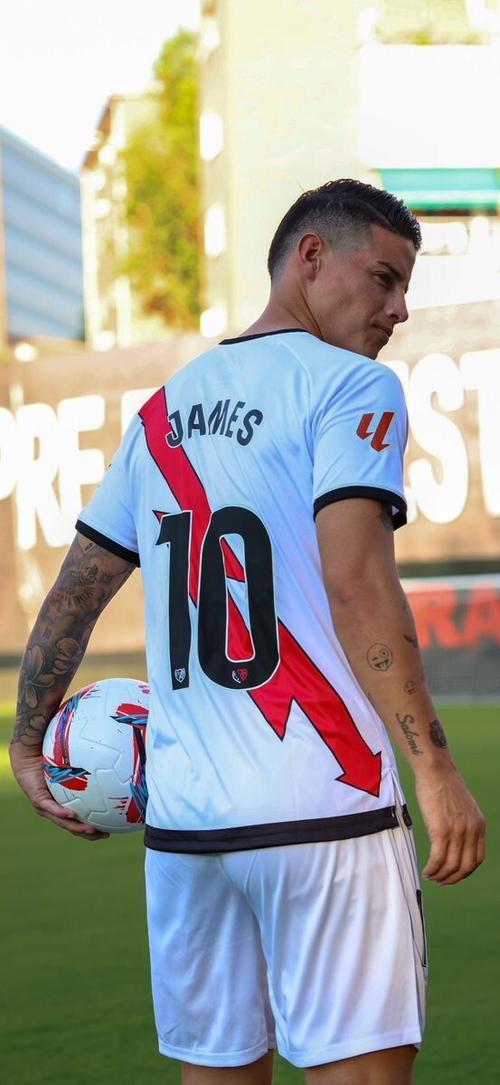 为什么J罗在巴列卡诺没踢出来?战术、状态、还是其他?