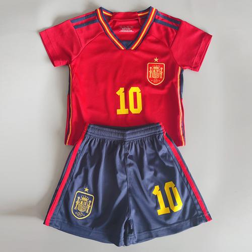 西班牙队服什么颜色？2024新款球衣颜色大揭秘！