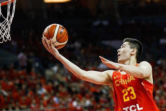 阿不都沙拉木NBA试训：挑战与机遇并存的职业生涯