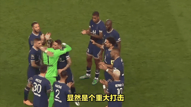 内马尔为姆巴佩出头惹争议，下轮欧冠恐缺席