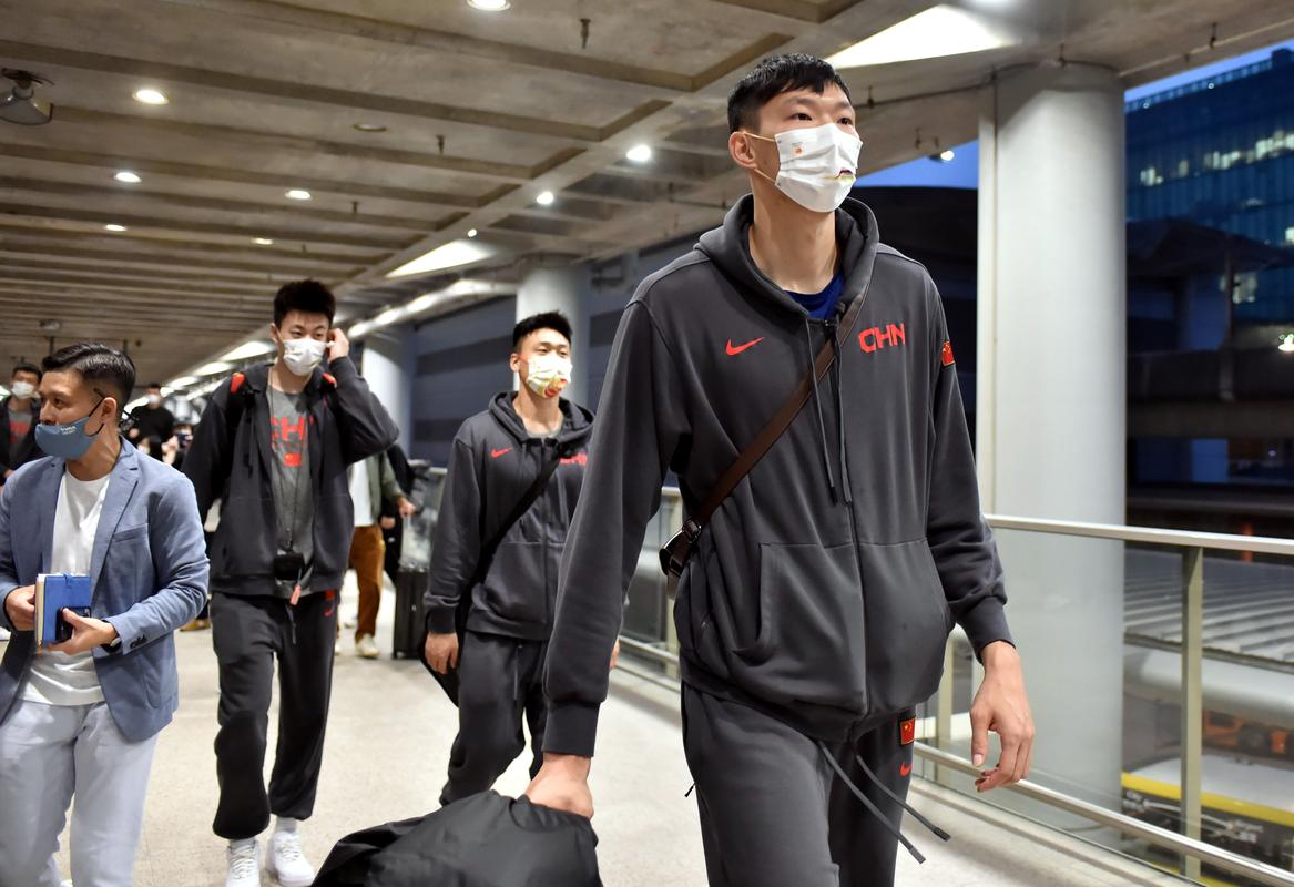 男篮世预赛在哪里打？香港荃湾体育馆，等你来看球！