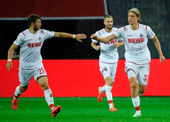 火热对决！科隆与不莱梅比赛比分及精彩瞬间