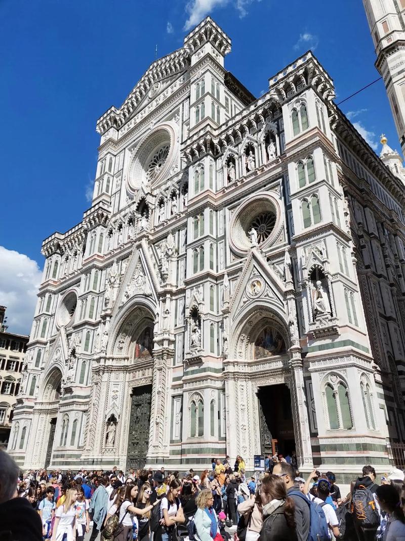 你知道佛罗伦萨在哪个国家吗？解锁意大利的文化瑰宝！