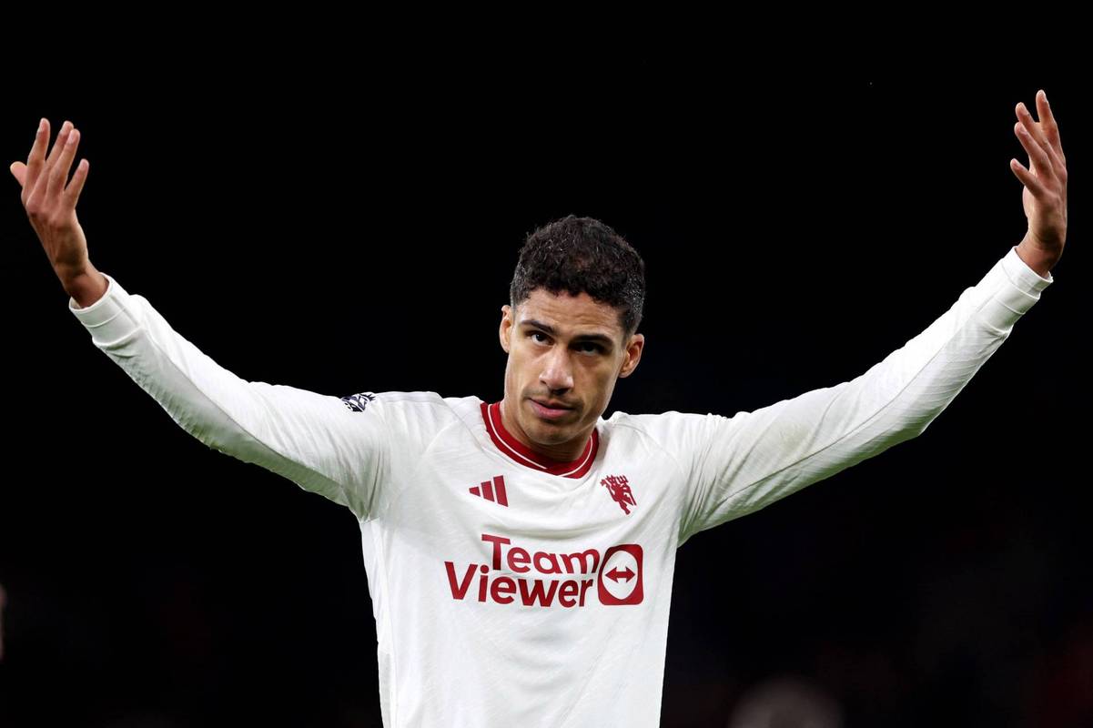 瓦拉内都穿过几号球衣？皇马曼联号码大盘点