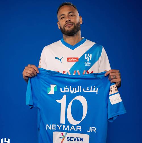 足球巨星内马尔:他都穿过哪些号码的球衣?