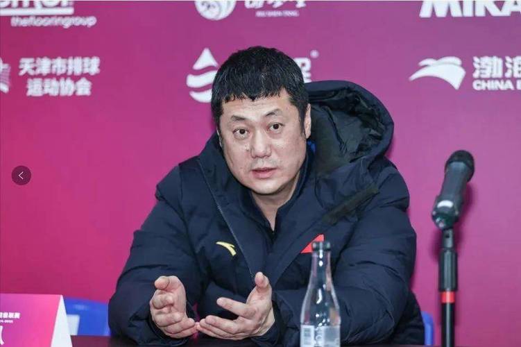 中国女排主教练是谁？赵勇带队冲击奥运梦想！
