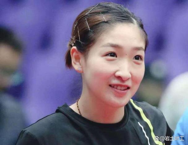 想知道刘诗雯是哪里人吗？她的家乡与职业生涯有何联系？