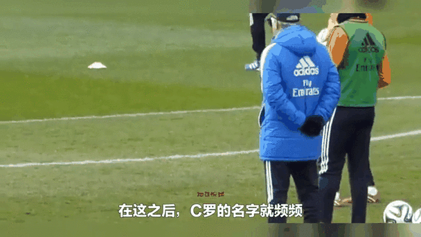 C罗不退役的真正理由是什么？球迷都在猜测！