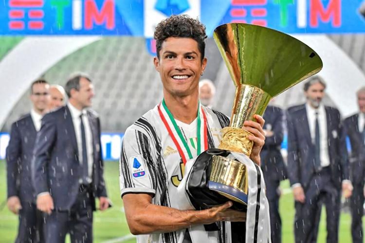 你知道C罗是哪一年加入尤文图斯的吗?答案就在这里