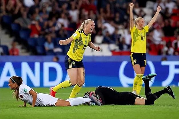 世界杯赛场:瑞典和英格兰,究竟谁更厉害?