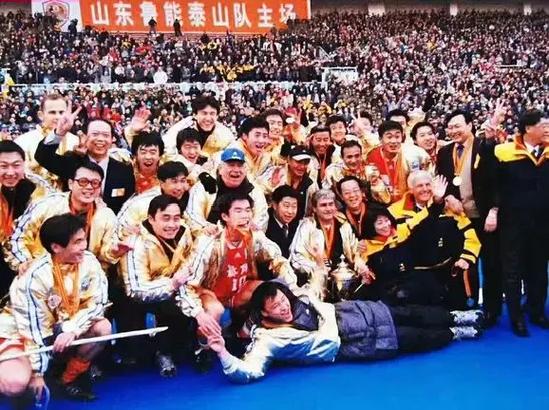 鲁能有多少次足协杯冠军？8次冠军，王者荣耀不容置疑！