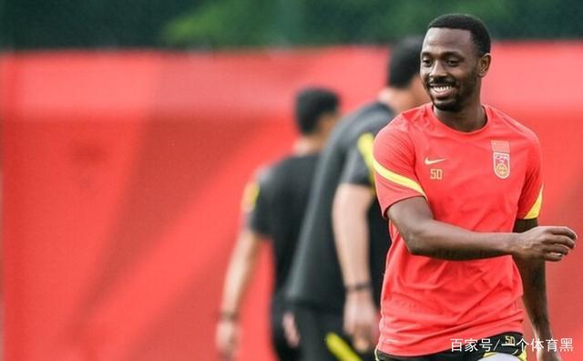 归化球员究竟是不是中国人？血缘归化与非血缘归化的区别