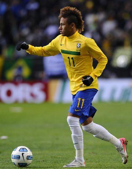 巴西足球队11号球员是谁?从过去到如今,带你了解这件球衣背后的故事!