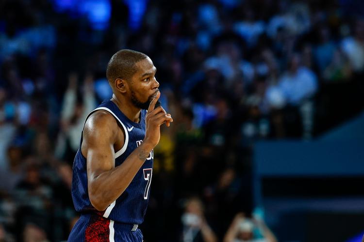 杜兰特臂展多少厘米？NBA球星惊人臂展数据揭秘