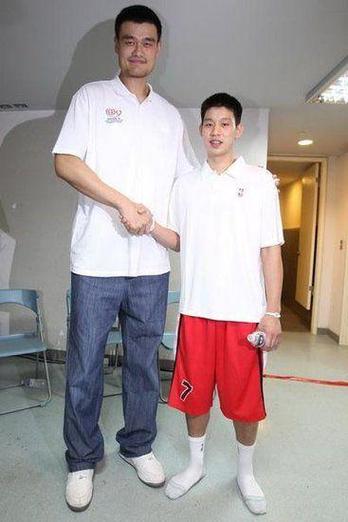 细数林书豪身高争议,他真实身高究竟是多少?