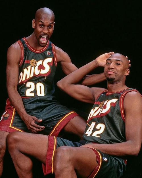 那些年我们追过的球星：盘点NBA顶级球星