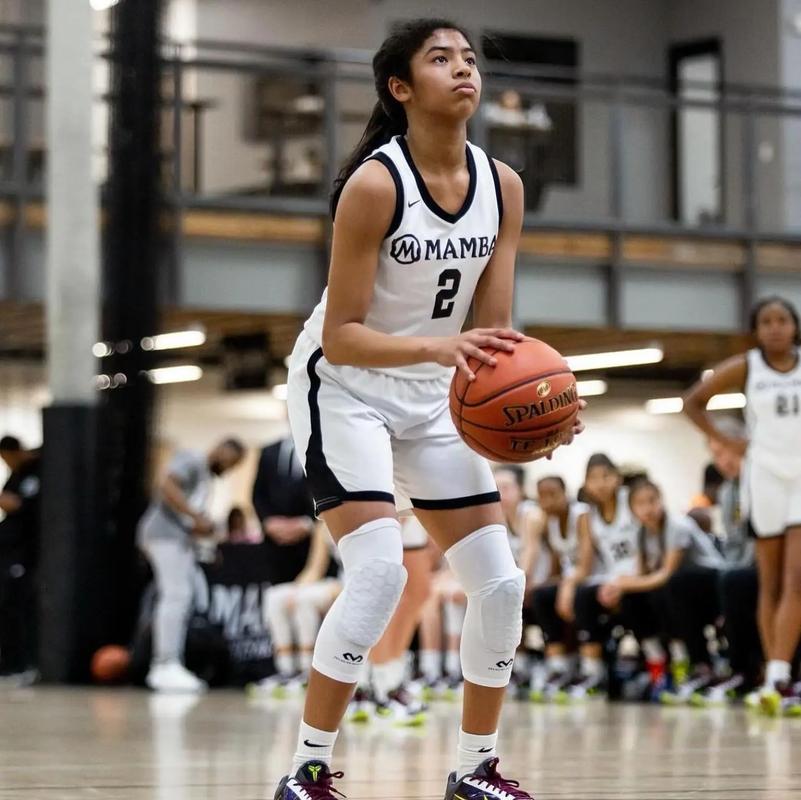 科比女儿吉安娜坠机身亡是真的吗?详细还原事故经过及真相