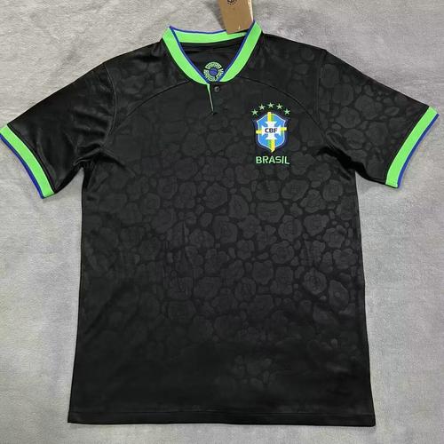 巴西足球队11号球员是谁?从过去到如今,带你了解这件球衣背后的故事!