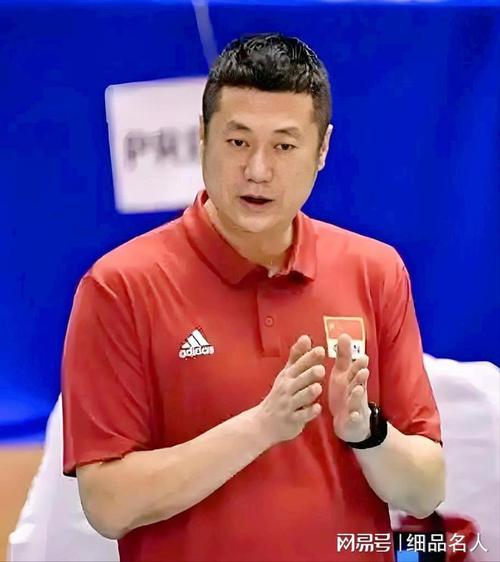 中国女排主教练是谁？赵勇带队冲击奥运梦想！