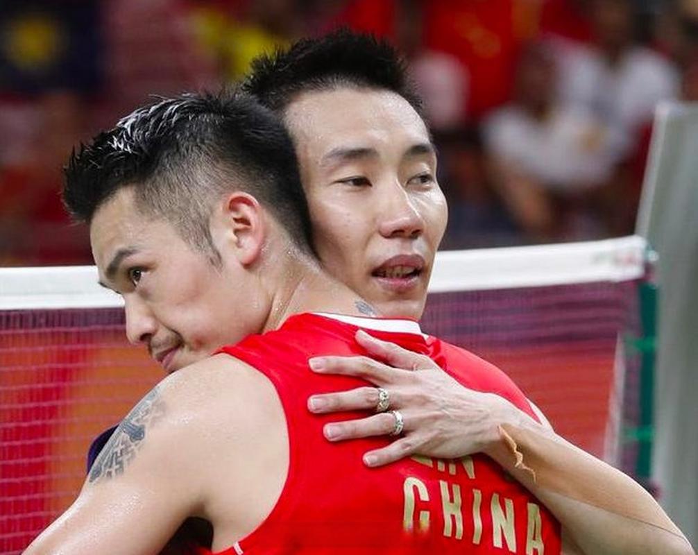 超级丹PK大马炮:林丹和李宗伟谁更厉害?