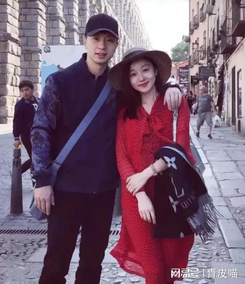 深扒杨鸣前妻唐佳良，离婚后生活如何？她的选择令人敬佩
