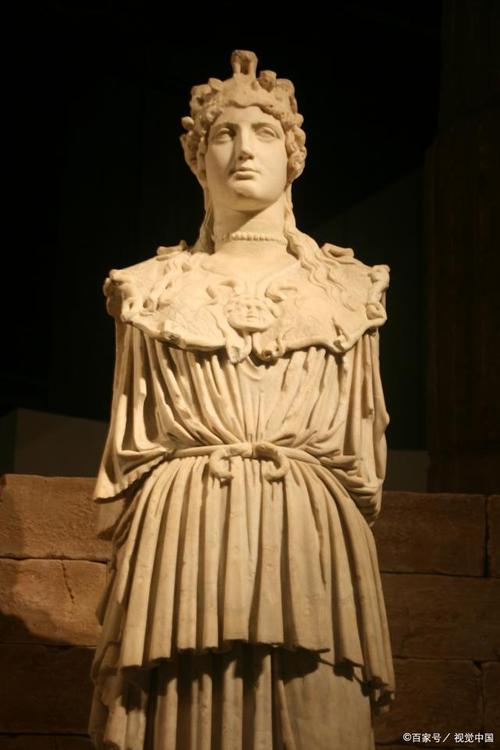 宙斯与雅典娜的复杂关系:婚姻还是父女情?