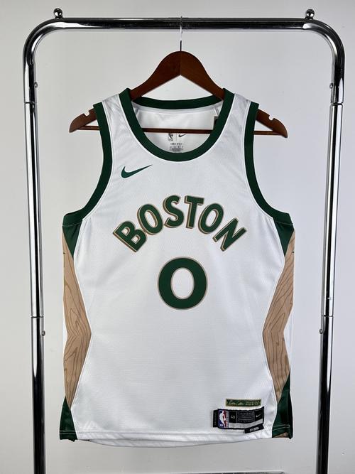 凯尔特人20号球衣的主人是谁?历代球星大盘点