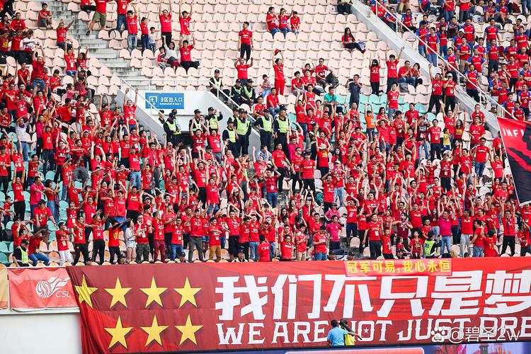 令人难忘的时刻:中国队出线是哪一年?