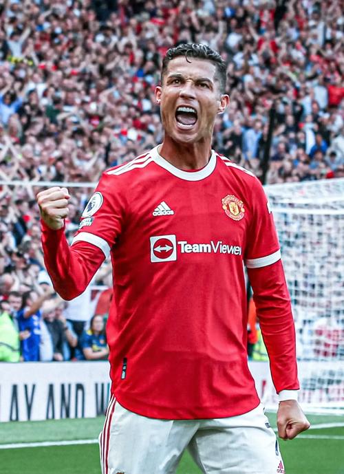 C罗加盟曼联还是曼城?这决定震惊了整个足球世界!