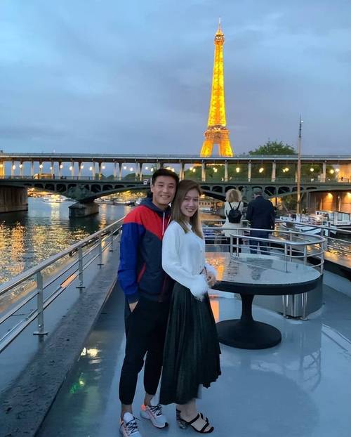 武磊老婆是做什么的?揭秘低调妻子不为人知的身份