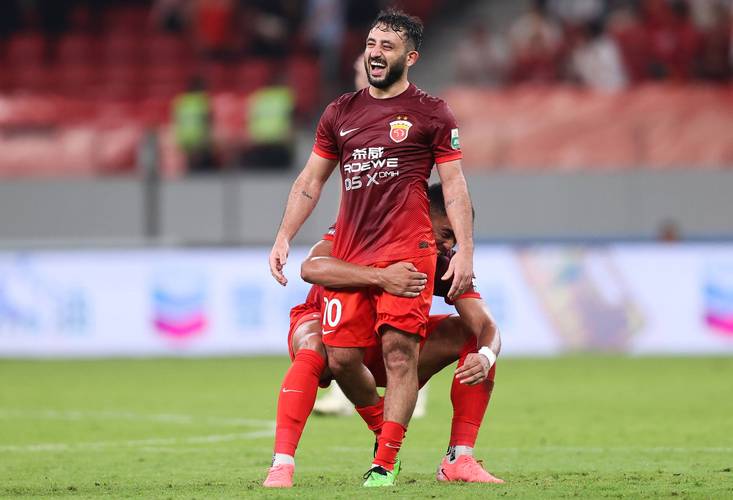 揭秘恒大外援名单：冠军背后的功臣们