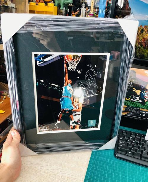 如何玩转NBA球星卡？收藏、投资与交易全解析