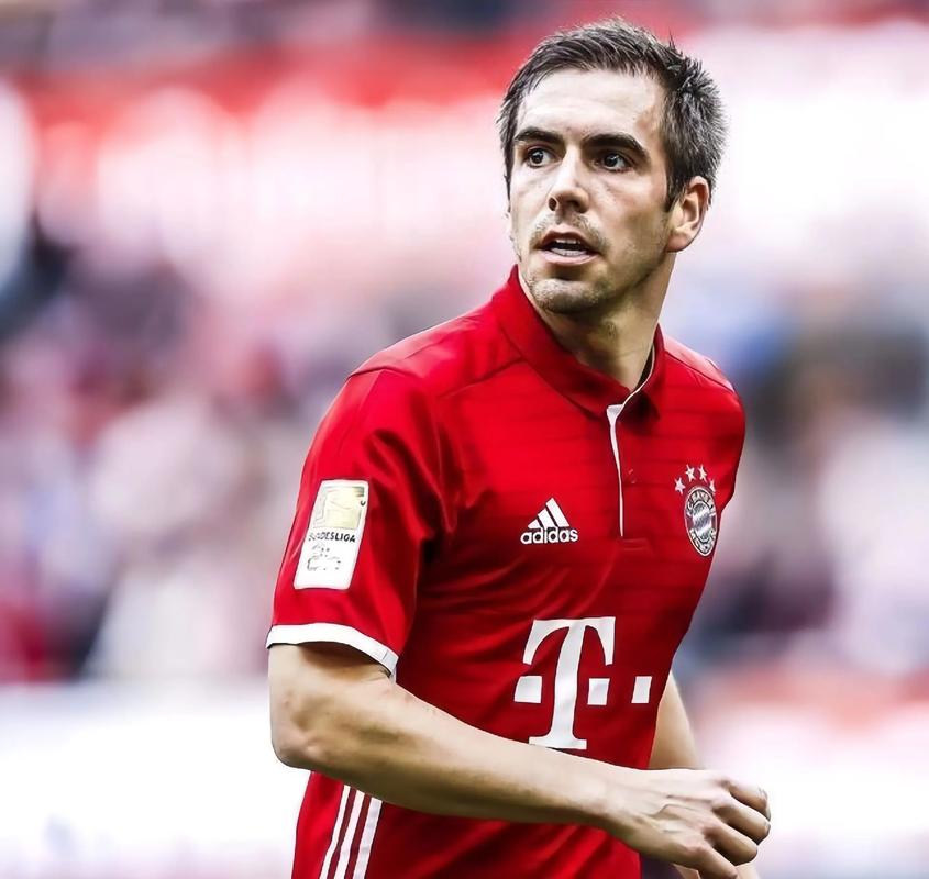 拜仁慕尼黑队长是谁？带你了解球队核心人物